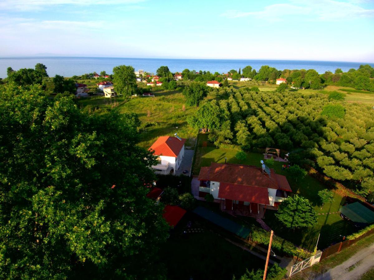 Relax House S Villa เลปโตการายา ภายนอก รูปภาพ