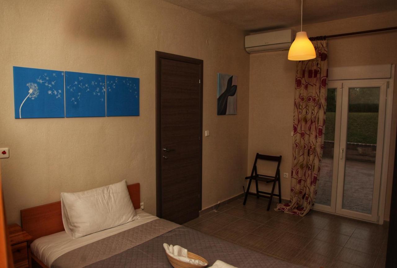 Relax House S Villa เลปโตการายา ภายนอก รูปภาพ